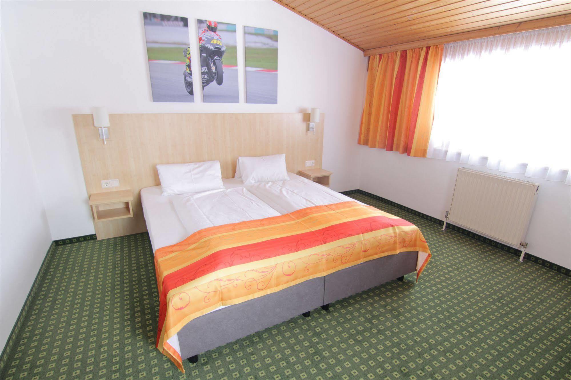 Hotel-Restaurant Bike&Snow Lederer Mühlbach am Hochkönig Εξωτερικό φωτογραφία